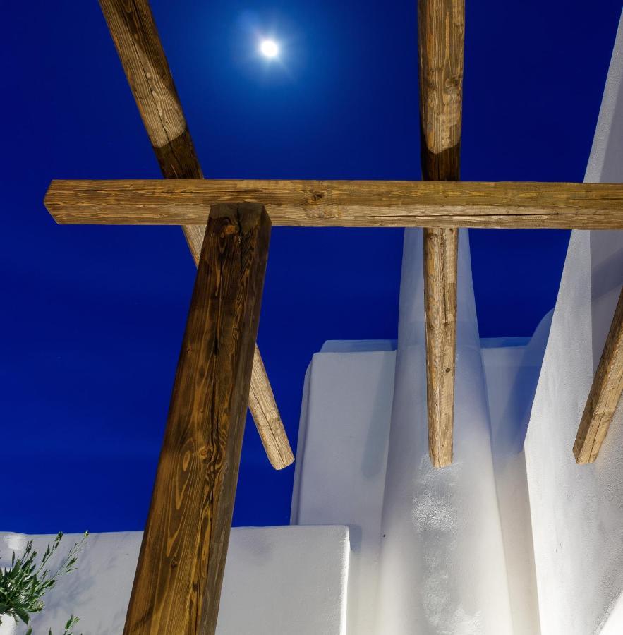 Bianco Diverso Suites Imerovigli  Esterno foto