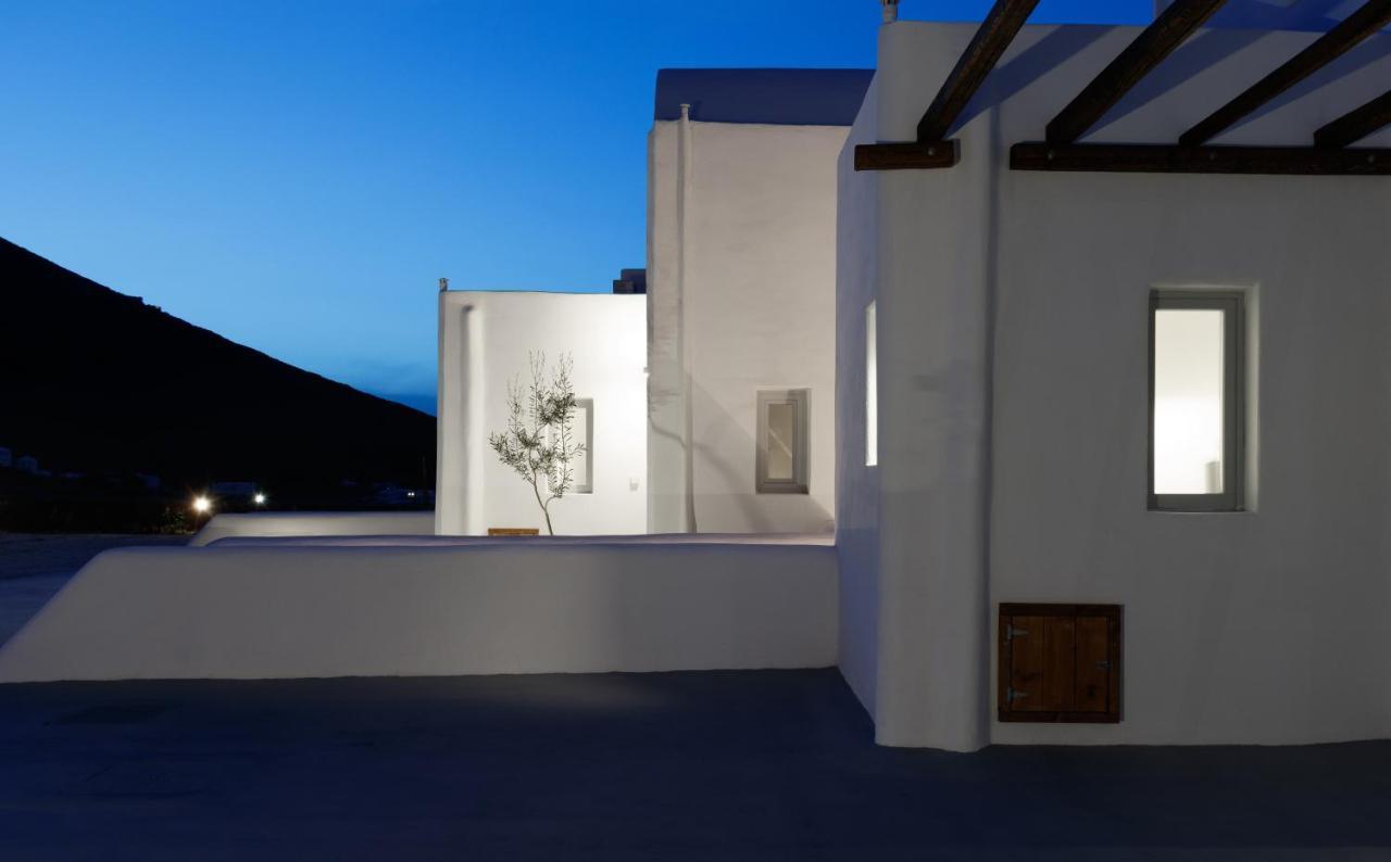 Bianco Diverso Suites Imerovigli  Esterno foto