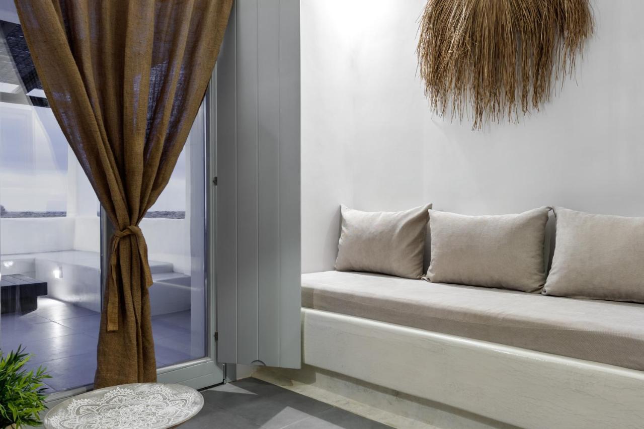 Bianco Diverso Suites Imerovigli  Esterno foto