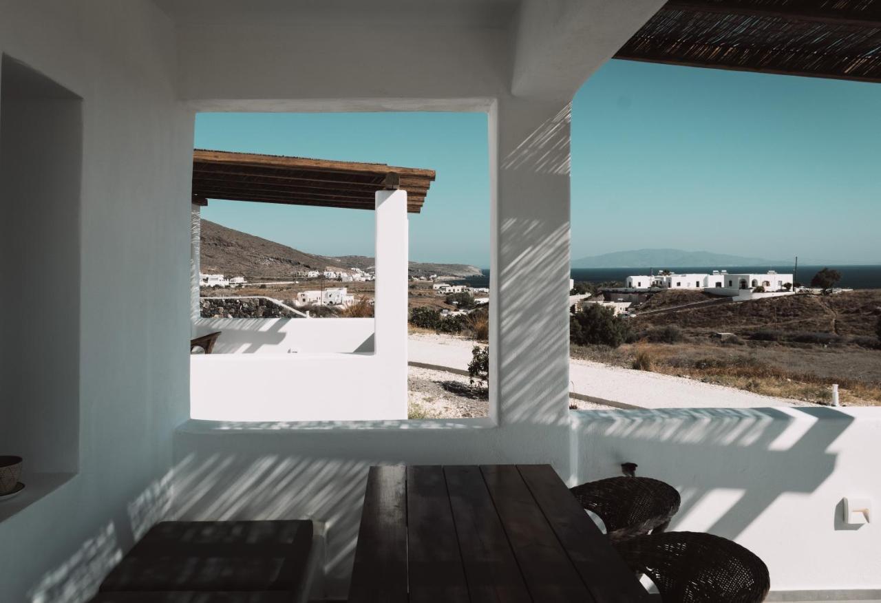 Bianco Diverso Suites Imerovigli  Esterno foto