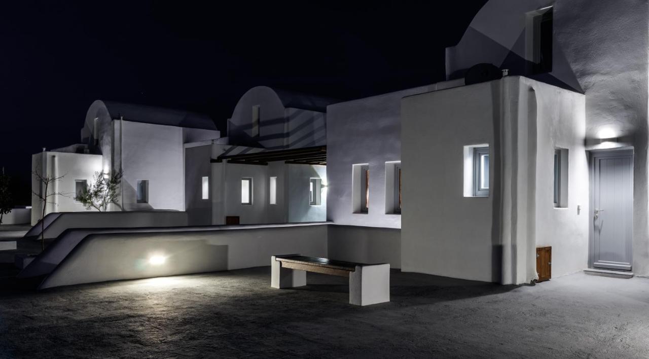 Bianco Diverso Suites Imerovigli  Esterno foto