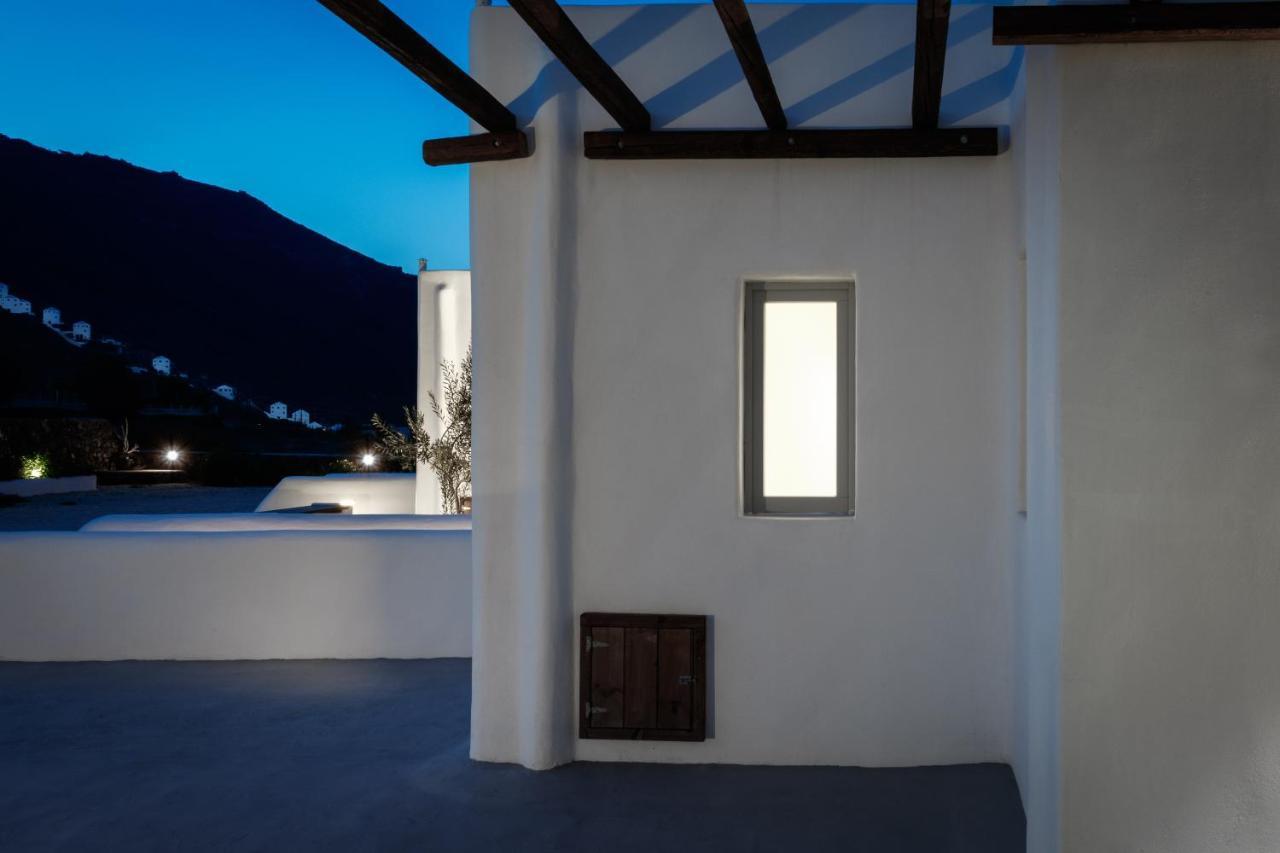 Bianco Diverso Suites Imerovigli  Esterno foto
