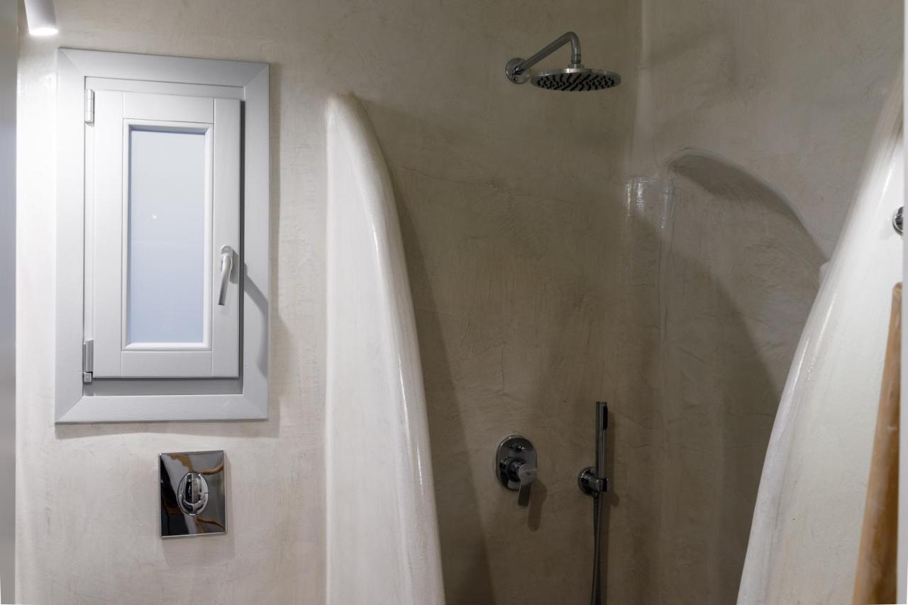 Bianco Diverso Suites Imerovigli  Esterno foto