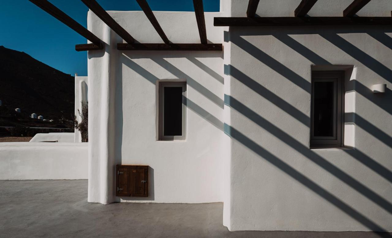 Bianco Diverso Suites Imerovigli  Esterno foto