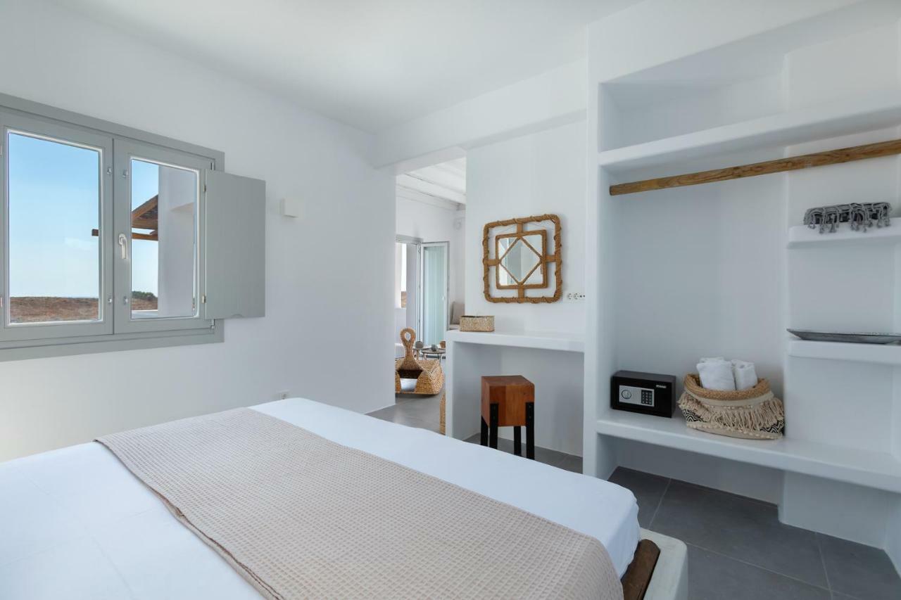 Bianco Diverso Suites Imerovigli  Esterno foto