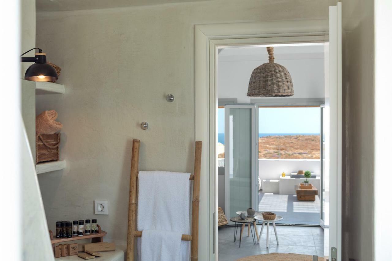Bianco Diverso Suites Imerovigli  Esterno foto